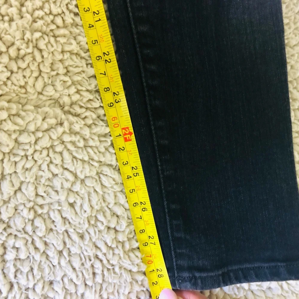 Women's Black Skinny Jeans